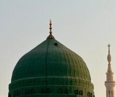 When is the best time to go for Umrah?